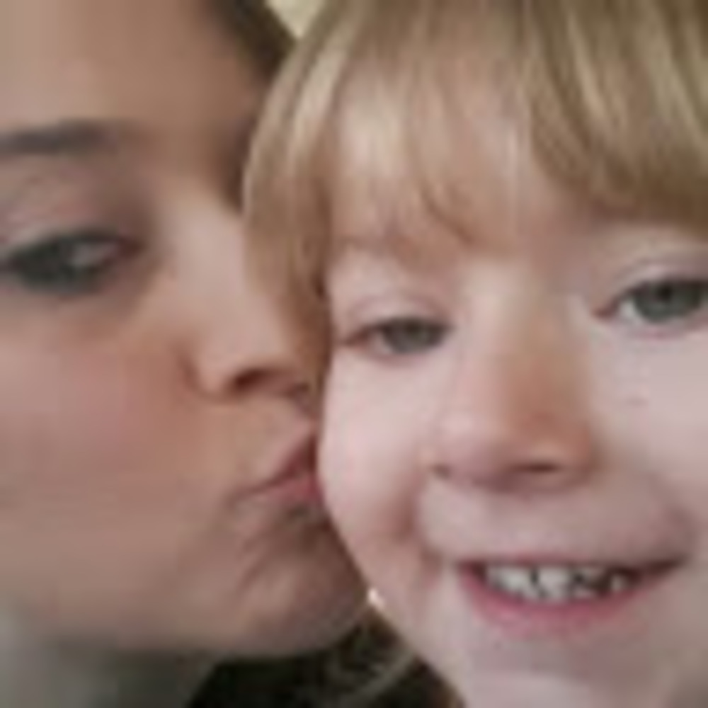 Meet your Posher, Denise